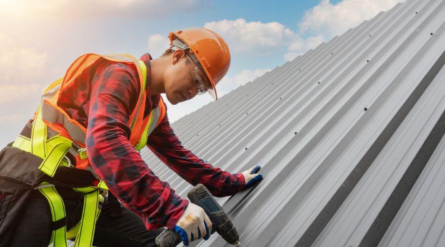 Professional Emergency Roof Repairs services in Falls Mills, VA